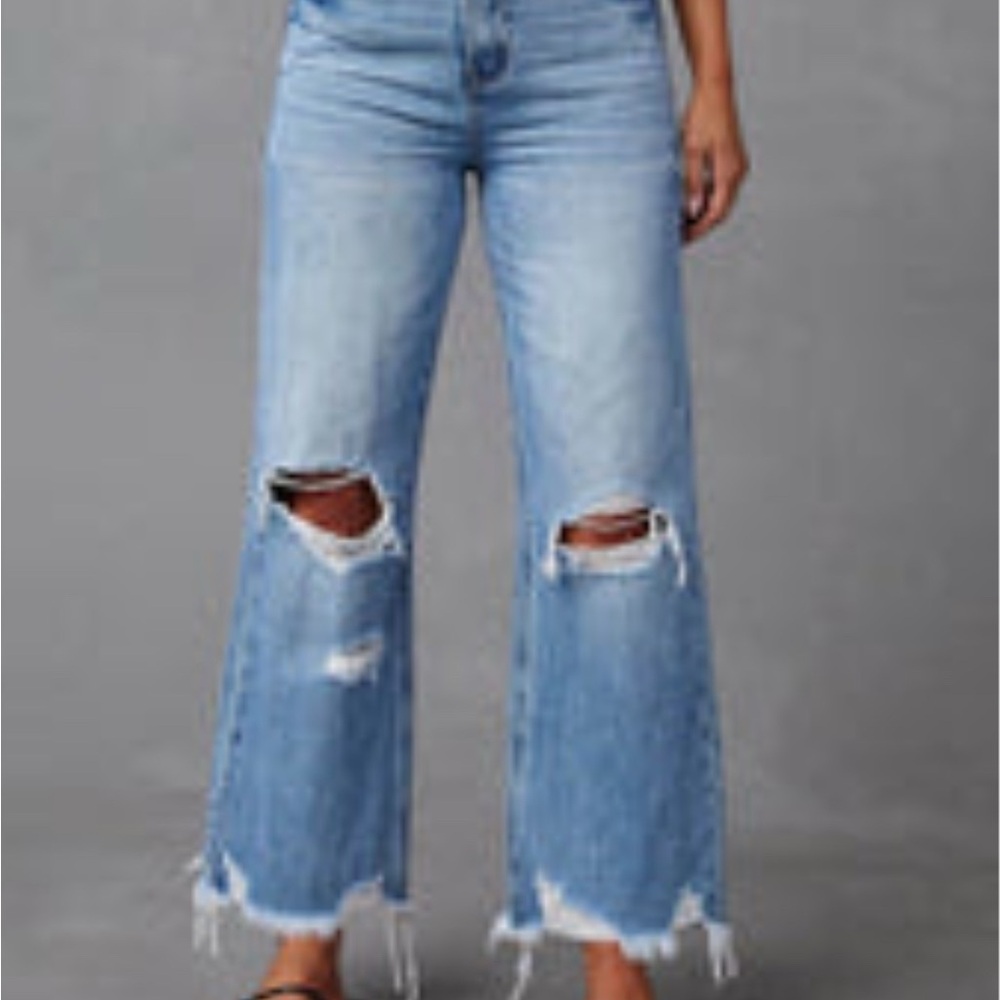 Distressed Light Blue Women's Jeans